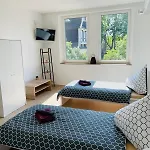 In - Cozystays דירה