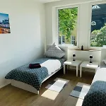 In - Cozystays קאמן