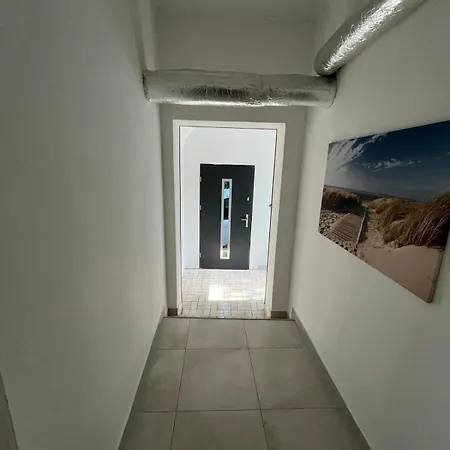 In - Cozystays شقة كامن