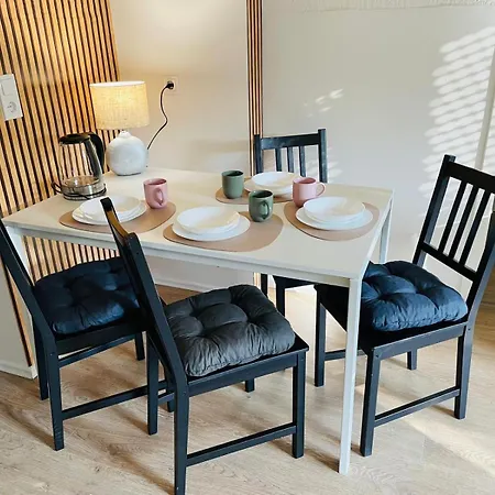 Apartment In - Cozystays