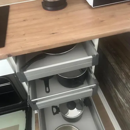 In - Cozystays Apartamento Kamen