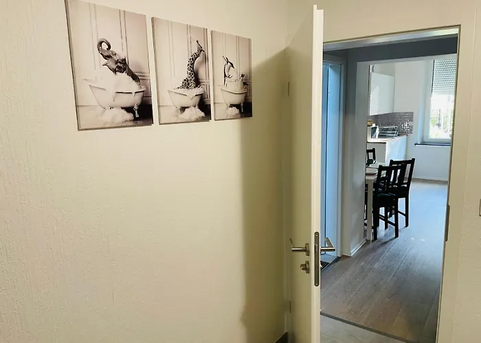 In - Cozystays דירה *