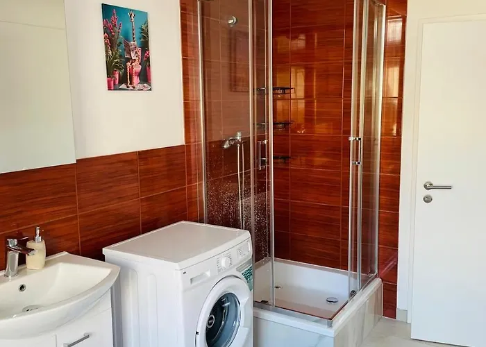 Apartment In - Cozystays Kamen