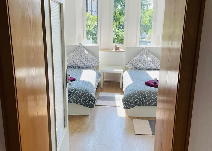 In - Cozystays Apartment