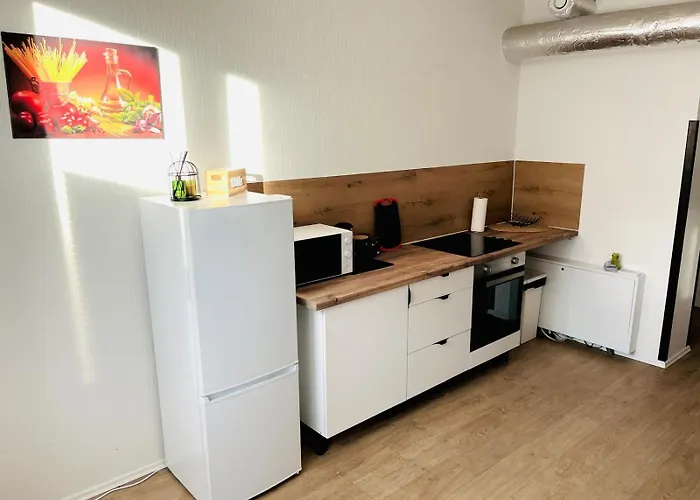 In - Cozystays דירה קאמן